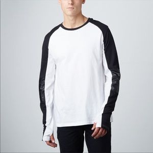 🌸 NWT Rogue State long sleeve shirt